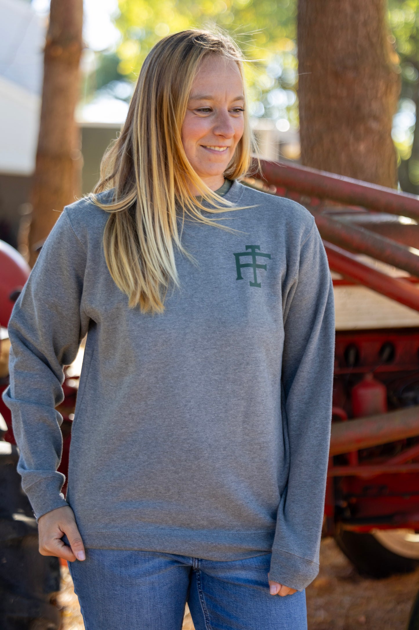 Wildlife Scene Crew Sweatshirt