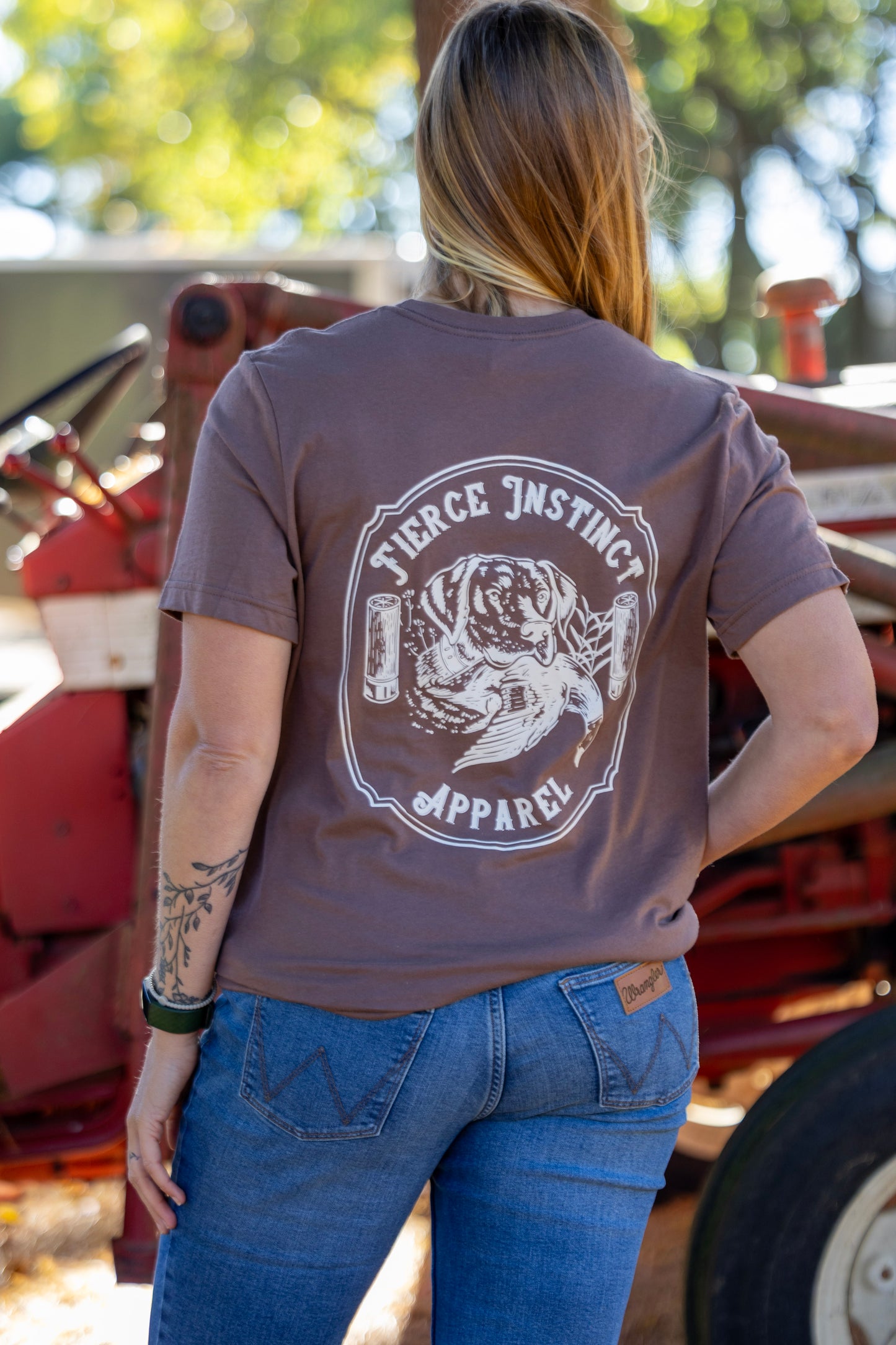Bird Dog Tee